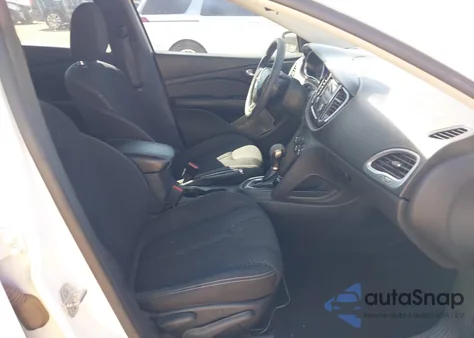 2015 Dodge Dart Sxt z USA, uszkodzony, nr VIN 1C3CDFBB5FD336574